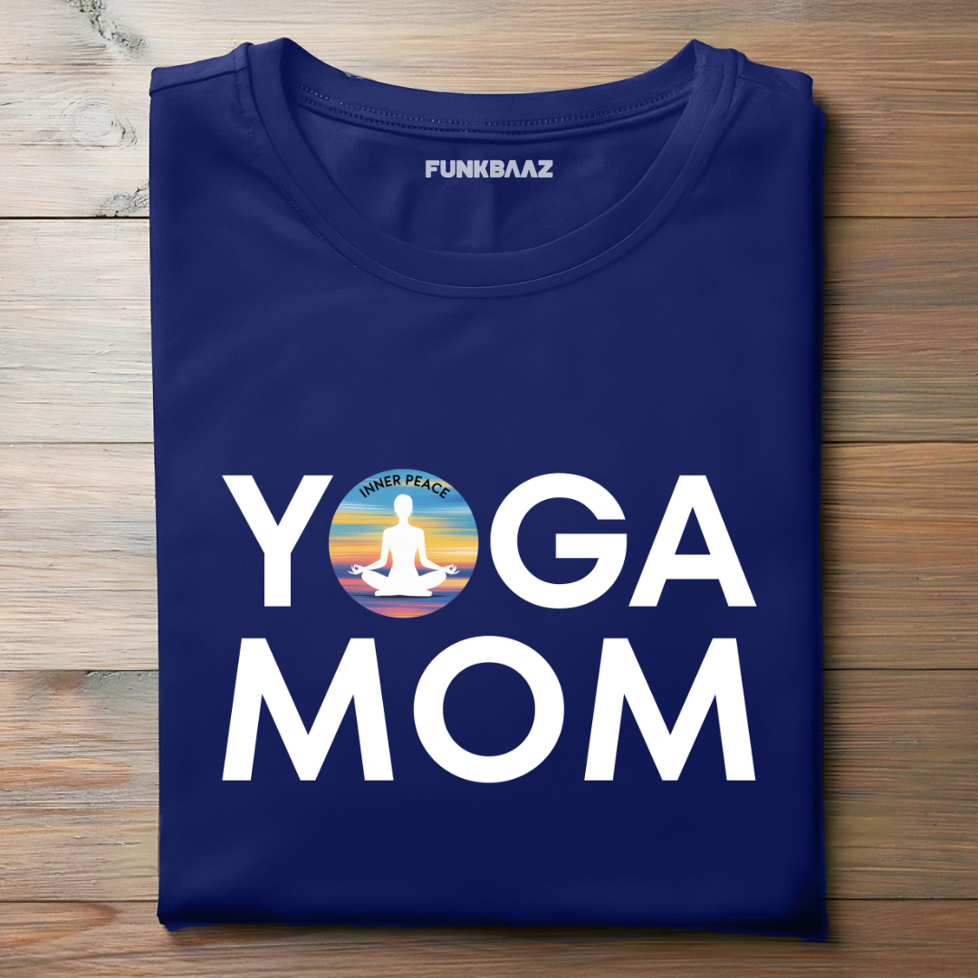 YOGA MOM